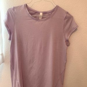 Lulu lemon light purple top